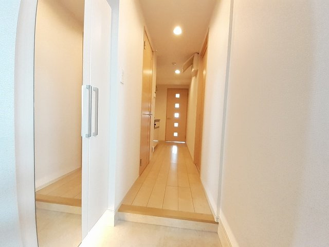 【玄関】 | ベーシック・グローブ | きれいな玄関です