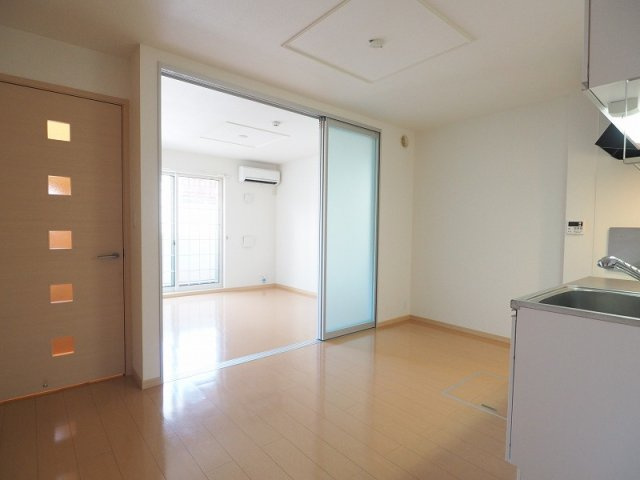 【内装】 | フレシール小倉東Ｂ | 内装は落ち着いています