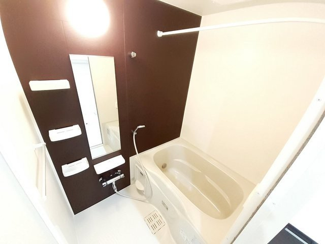 【浴室】 | シェーナ下到津 | ゆったり過ごせるお風呂です