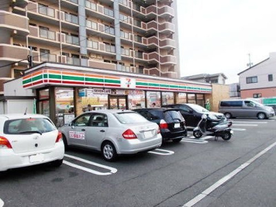 【周辺】 | エクスクルーシブⅢ | セブン小倉日明４丁目店まで300m