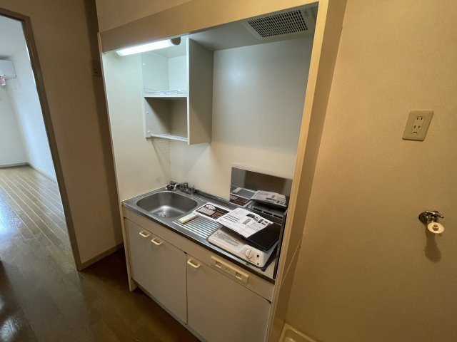 サニーハイツMAのキッチン|別部屋同一間取りのお写真となります。