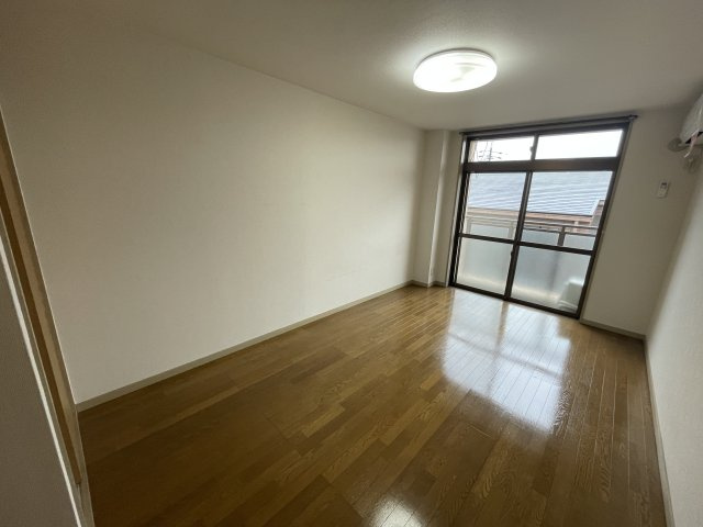 サニーハイツMAの洋室|別部屋同一間取りのお写真となります。