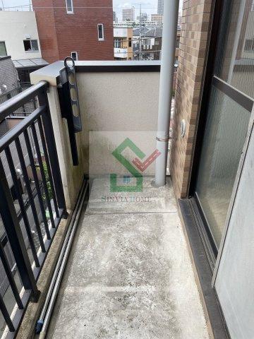ユーネット3のバルコニー