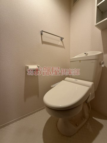 エントラール　Ａのトイレ|清潔感のあるトイレです