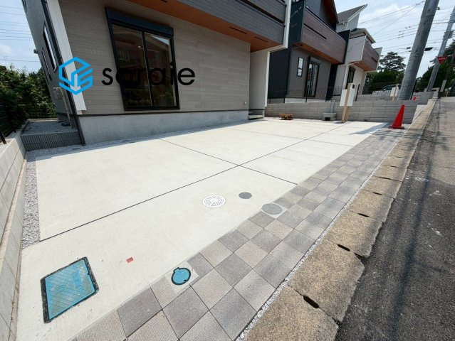 狭山市水野　全3棟　新築戸建の駐車場|7/16　撮影