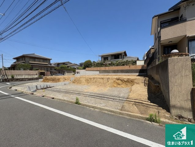 堺市南区若松台　第2期　新築一戸建ての外観|周辺は落ち着いた街並みの住宅地！子育てがしやすい住環境です！まだ未完成ですが、現地でしかわからない事もございます。是非一度ご覧ください。