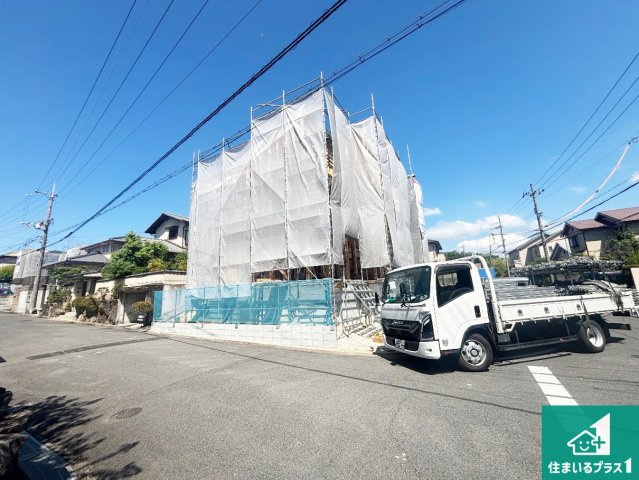 堺市南区若松台　第2期　新築一戸建ての外観|周辺は落ち着いた街並みの住宅地！子育てがしやすい住環境です！まだ未完成ですが、現地でしかわからない事もございます。是非一度ご覧ください。