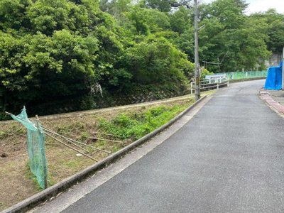 【前面道路含む現地写真】 | 呉市焼山北２丁目