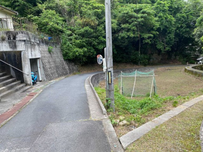 【前面道路含む現地写真】 | 呉市焼山北２丁目