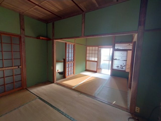原分町一戸建の和室