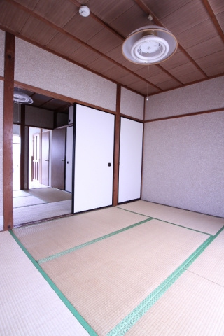 ハイム西舞子の和室