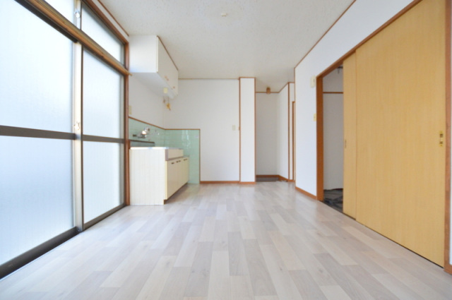 大原マンションの居間・リビング