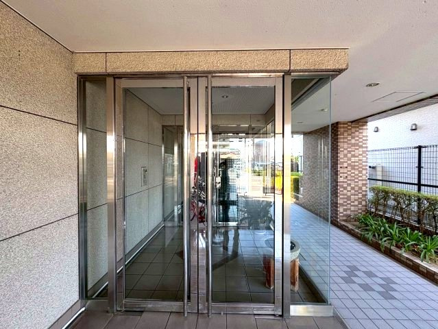 グランシャリオのエントランス