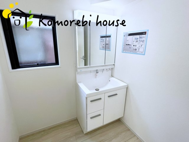 さいたま市北区東大成町　1期　新築一戸建て　FiT-A　01の独立洗面台|26.9.5