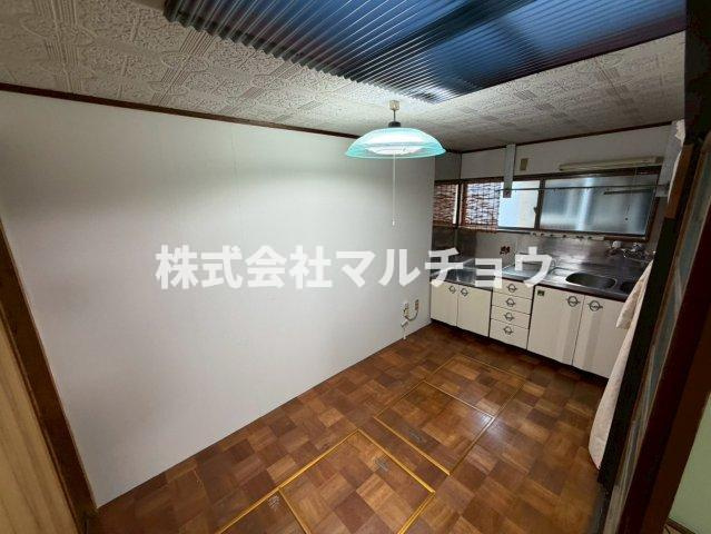 湊一戸建ての居間・リビング|居間です