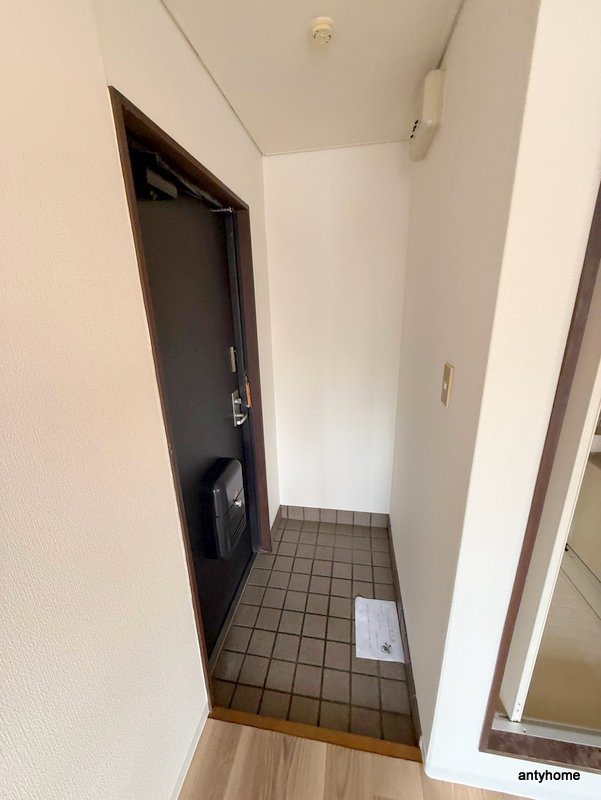 ウエンズ緑橋　仲介手数料無料の玄関