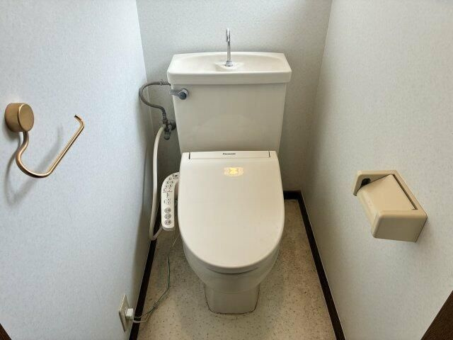 南沢１丁目貸家のトイレ