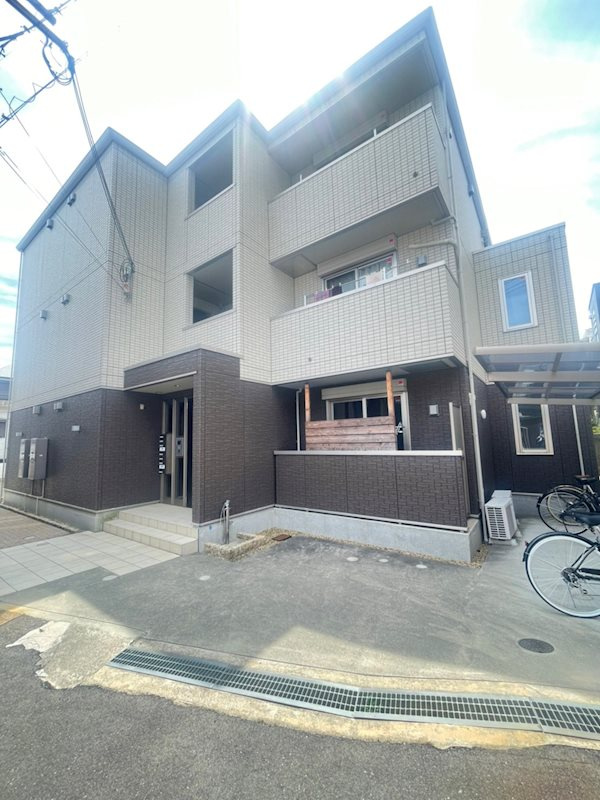ローズクレール王子公園の外観