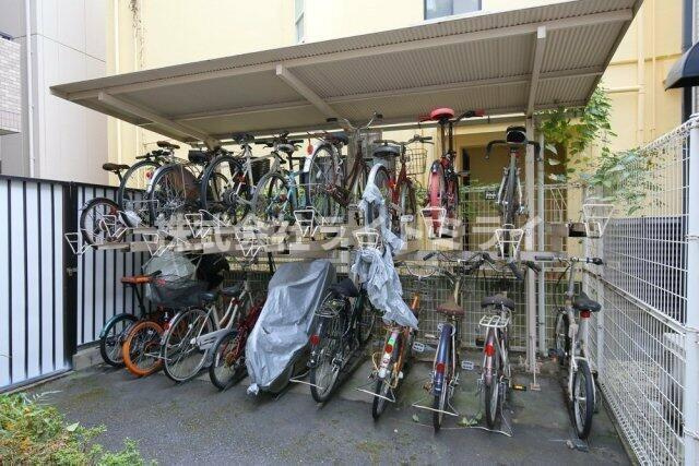 ライオンズマンション駒込第七のその他共用部分|駐輪場 