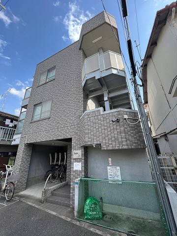 ルー・エーベル潮江弐番館の外観