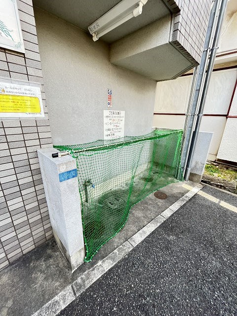 ルー・エーベル潮江弐番館の外観