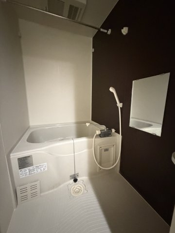 フジパレス須磨鷹取Ⅴ番館の浴室