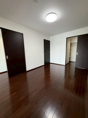 サニープレイス西芦屋　2号館の寝室