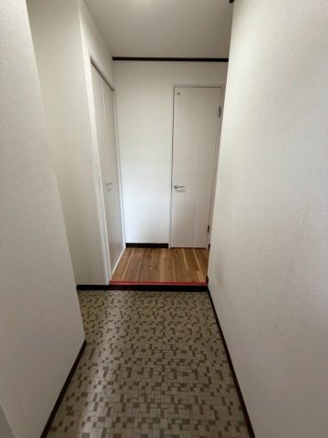 スリール住吉山手の玄関