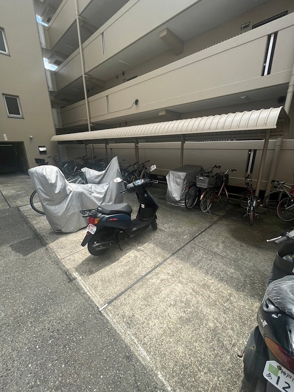 ラフォーレ兵庫Bの外観