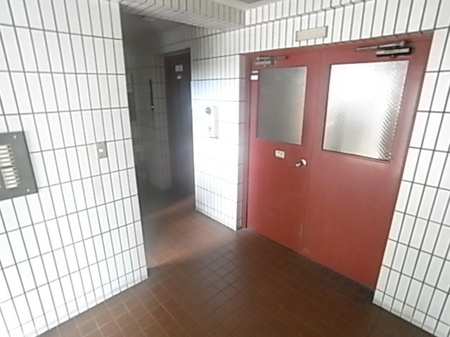 ユニハイム神戸のロビー