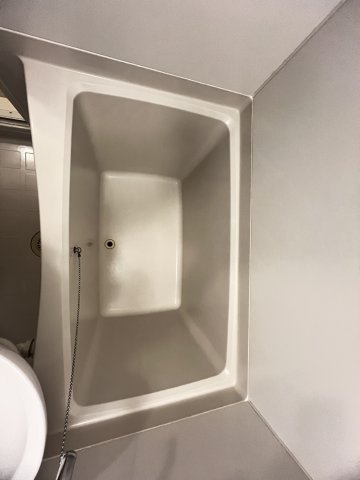 レオパレスクレスト御影の浴室