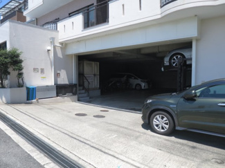 【駐車場】 | ルミエール万博公園