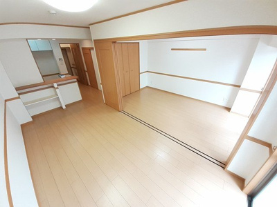 【居間・リビング】 | さくらマンション | ゆったりとした居間です