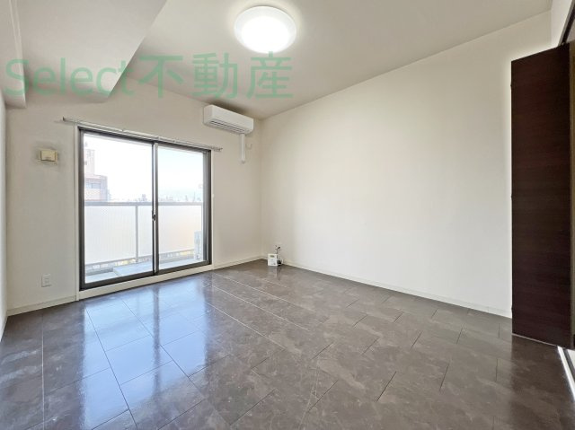 プライマル名古屋吹上の内装