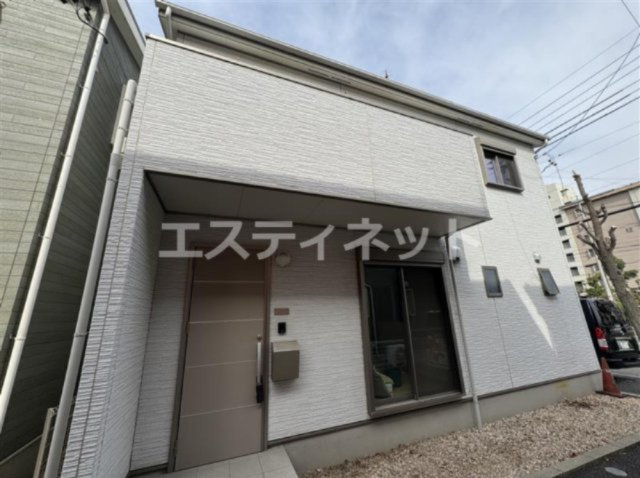 宝生町貸家