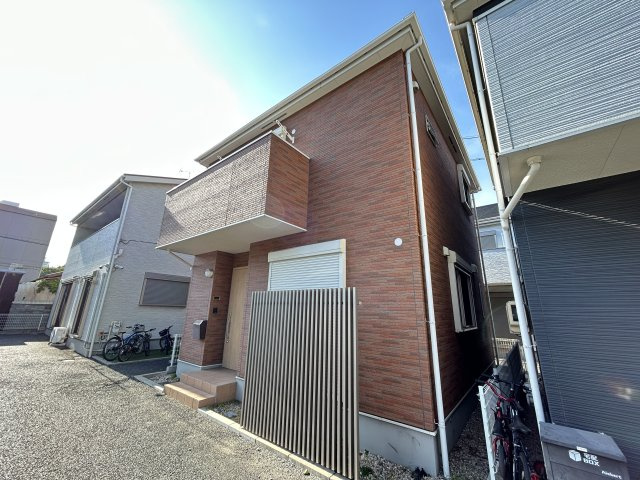 宝生町貸家