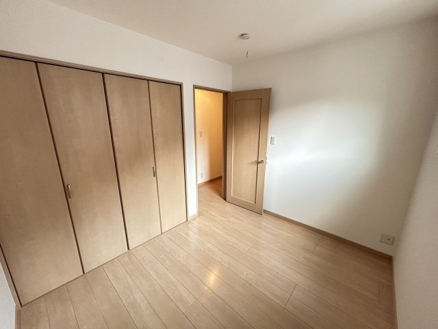 宝生町貸家の洋室