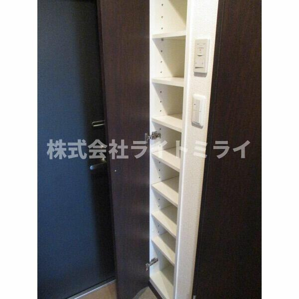 パーシモン千石の玄関| 