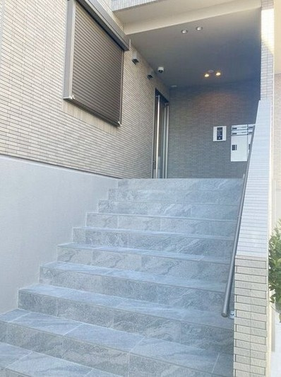【エントランス】
