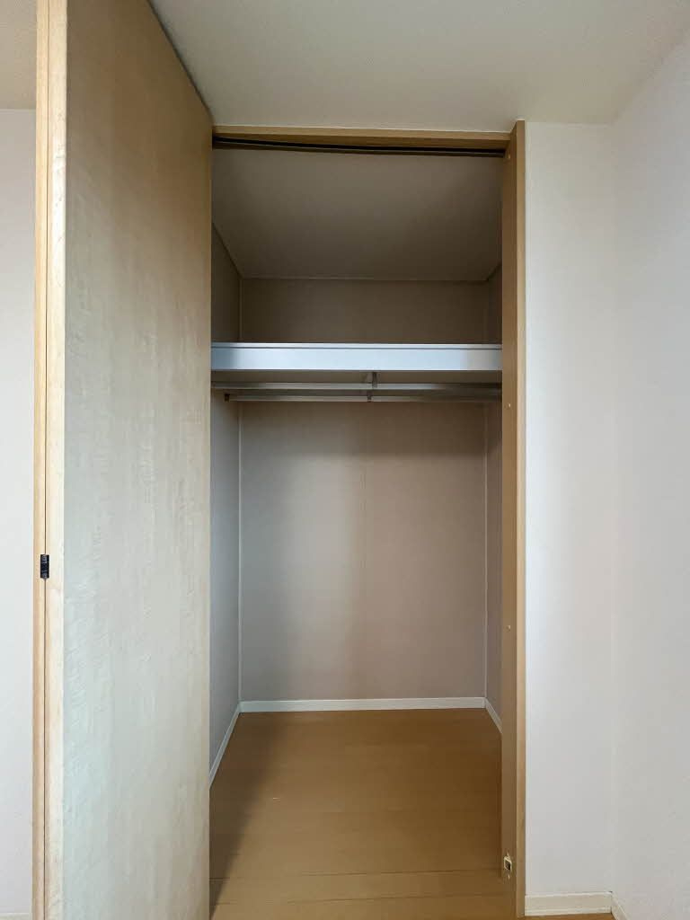 クレール藤 Ｂ棟の収納