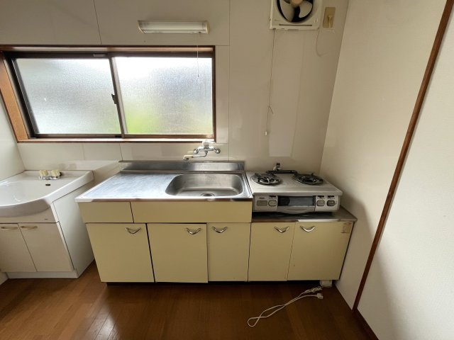茨木貸アパートのキッチン
