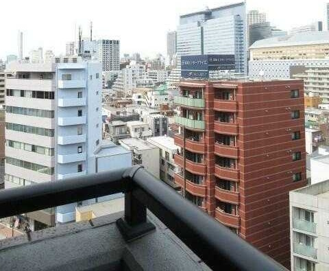 ガラ・ステージ目黒不動前(ガラステージメグロフドウマエ)のバルコニー