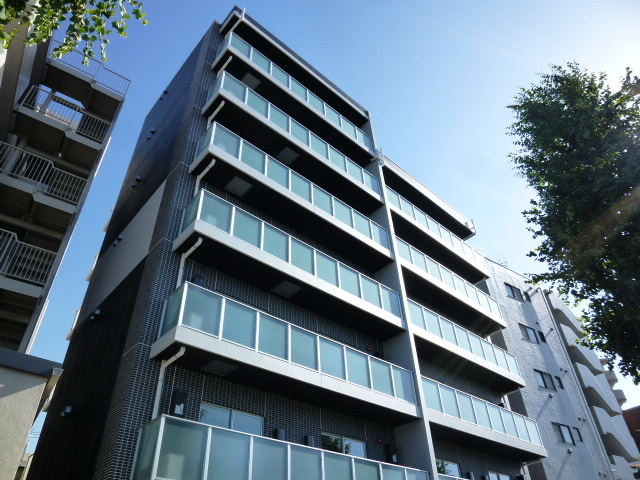 B CITY APARTMENT TOKYO NERIMAの外観