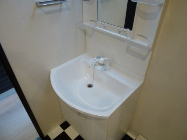 B CITY APARTMENT TOKYO NERIMAの独立洗面台