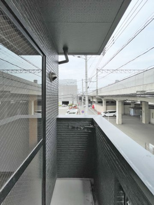 【バルコニー】 | ピュア箱崎東七番館 | バルコニー付きです※写真は類似です