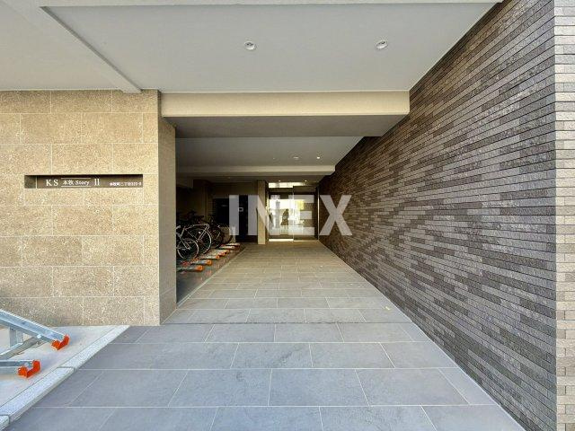 横浜市中区本牧町２丁目の賃貸マンションのエントランス