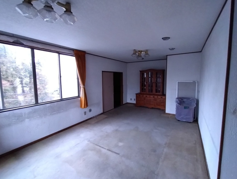 売中古戸建　富士市鈴川町の居間・リビング