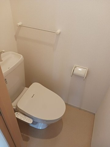 ブライト羽鳥野のトイレ|清潔感のあるトイレです