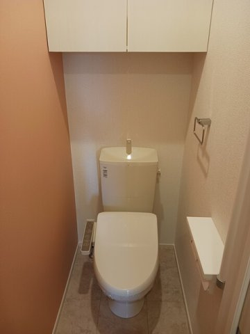 アルベロのトイレ|落ち着いたトイレです