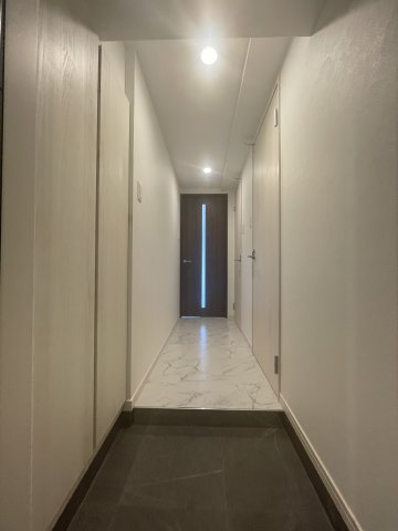 MODERN PALAZZO天神南Ⅱの玄関